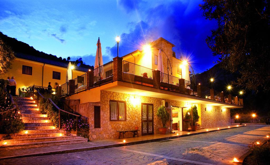 Agriturismo Villa Orchidea Ali Terme Zewnętrze zdjęcie